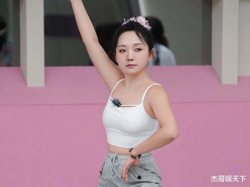 国产乱老熟300部,揭秘中国影视行业独特现象